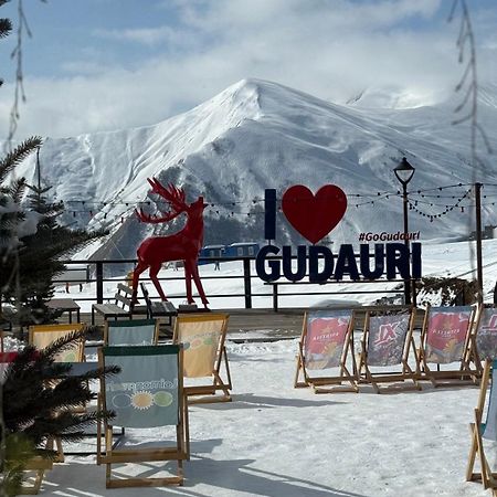 Gudauri Atrium Aparthotel ภายนอก รูปภาพ