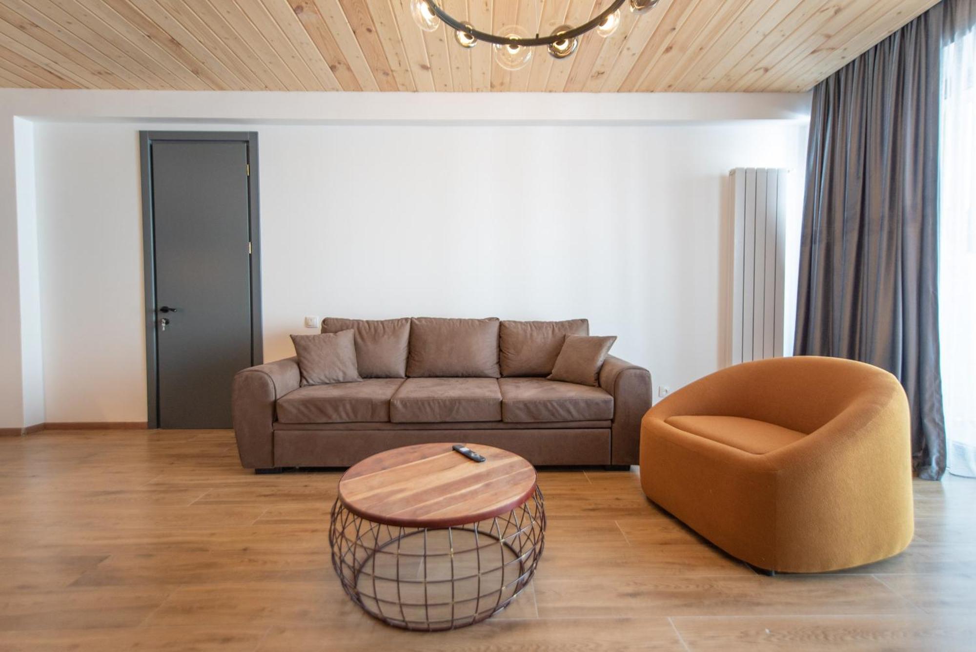 Gudauri Atrium Aparthotel ภายนอก รูปภาพ