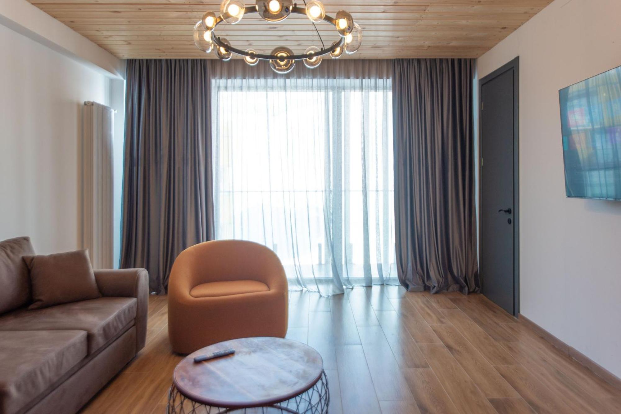 Gudauri Atrium Aparthotel ภายนอก รูปภาพ